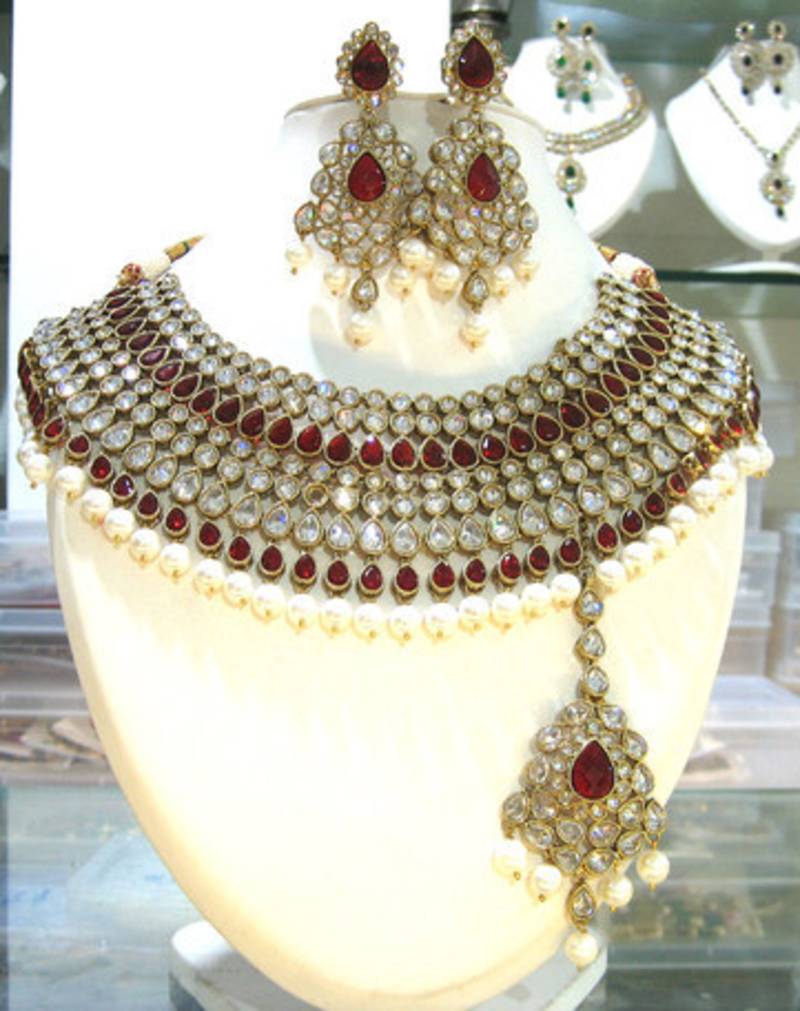Designer AMD Necklace Collection Set