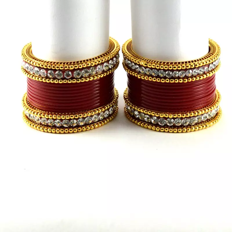 Exclusive  Bangles  Colour Red