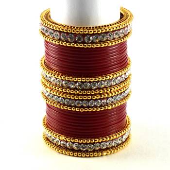 Exclusive  Bangles  Colour Red 2