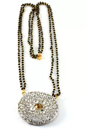 Classy Necklace With Earing