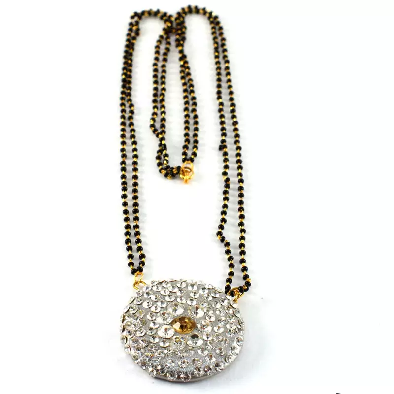 Classy Necklace With Earing