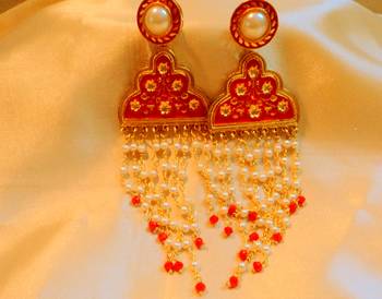 Amrapali Trendy Meenakari Light Weight Danglers 2