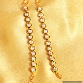 Round Shaped Kundan Meenakari Earchain 1