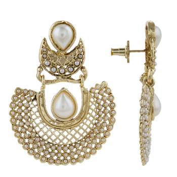 gold plated pearl chaand bali antique traditional earring 2