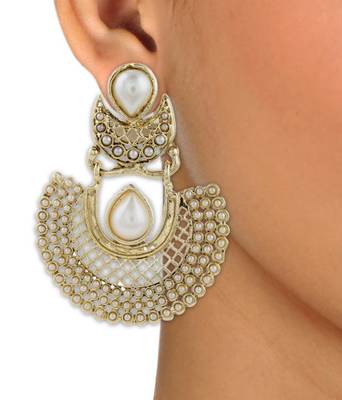 gold plated pearl chaand bali antique traditional earring 3