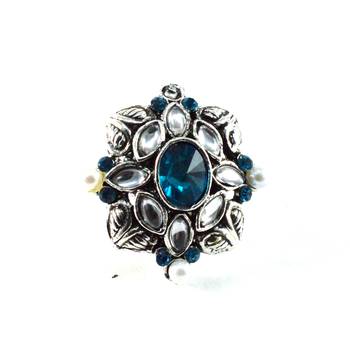 Potta Kundan Adjustable Ring 2