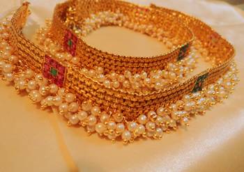 Elegant Broad Anklets 2