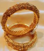 Elegant Pair Of Kara