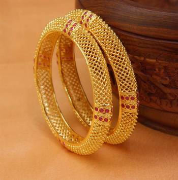 Red Agate Bangles And Bracelets 1