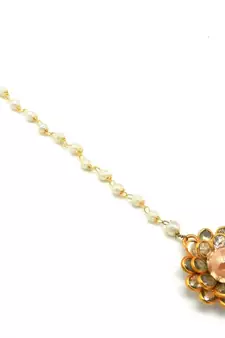 Flower Style Exclusive Cute Maang Tikka