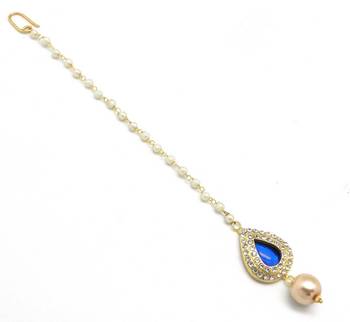 Pear Shape Small Size Maang Tikka Decorated With Crystal 1