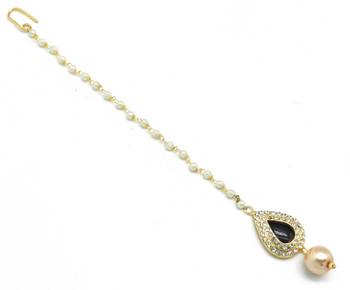 Pear Shape Small Size Maang Tikka Decorated With Crystal 1