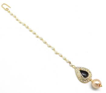 Pear Shape Small Size Maang Tikka Decorated With Crystal 2