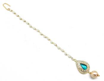 Pear Shape Small Size Maang Tikka Decorated With Crystal 3