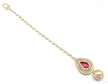 Pear Shape Small Size Maang Tikka Decorated With Crystal 1