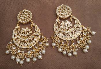 White (Oversized) Kundan Chandbali Earrings 1