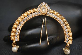 Peshwa Bajirao inspired white stone studded juda pin 1