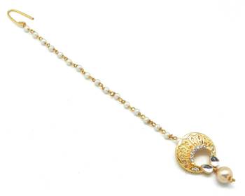 Chand Bali Small Size Maang Tikka Decorated With Kundan & Crystal 1