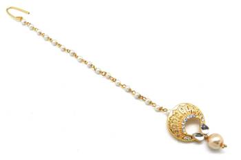 Chand Bali Small Size Maang Tikka Decorated With Kundan & Crystal 2