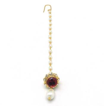 Traditional Contempory Style Rajasthain Borla Decorated With Crystal Stones And  Made With Fine Brass 1