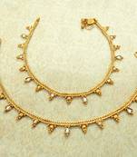 White kundan kundan anklets