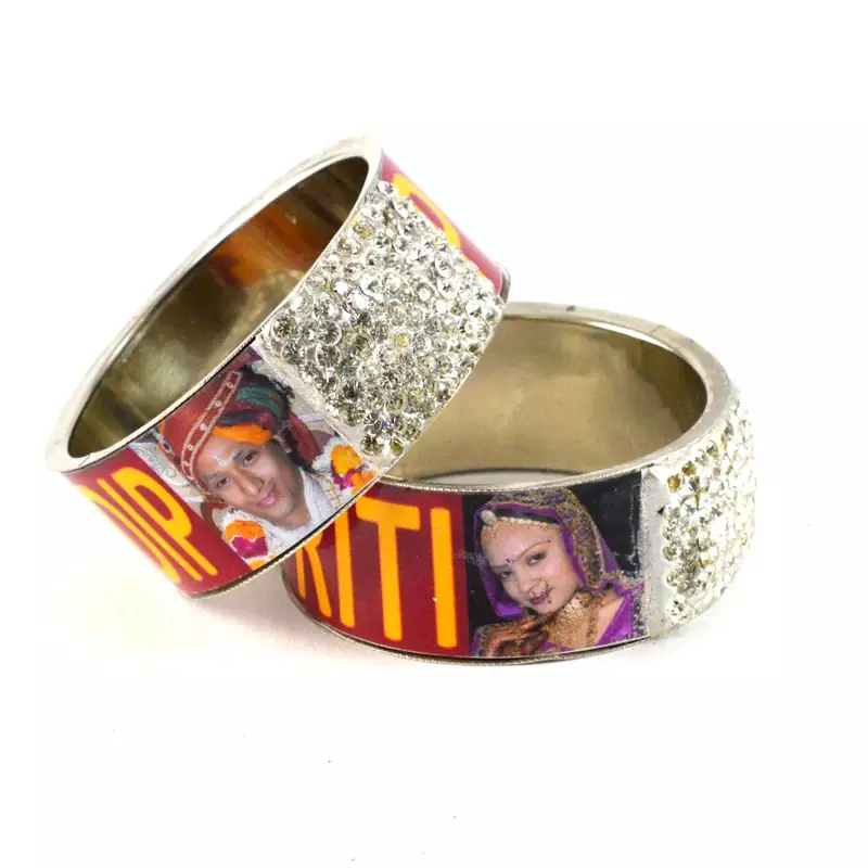 Print Your Photo And Name On Bangles