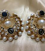 Multicolor pearl earrings