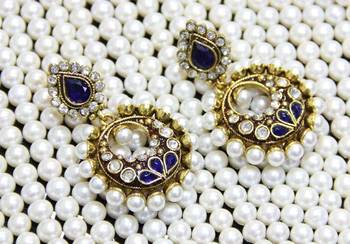 Multicolor pearl earrings 1