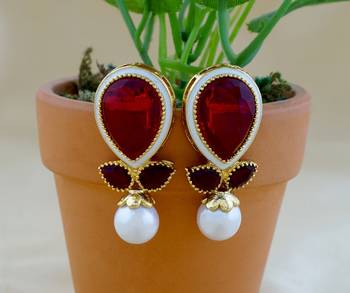 Multicolor pearl earrings 1
