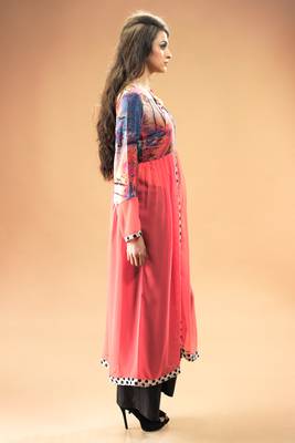 Peach Georgette Kurti having Digital Prints 3
