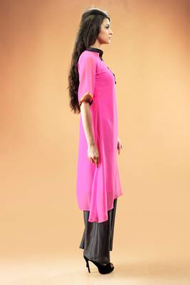 Pink Georgette Digital Printed Kurti 3