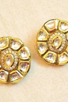 KUNDAN STUD EARRING
