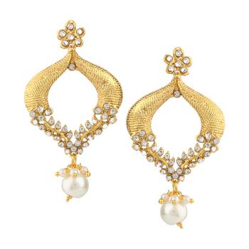 Kundans Indian White Metal Alloy Dangler drop Earring for Women 1