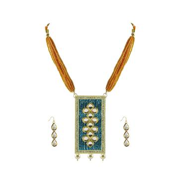 Golden Stone Stud-Gold Platted Brass Pendant Set 1