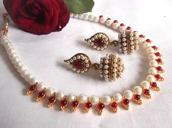 Maroon Pearl Necklace Set 1
