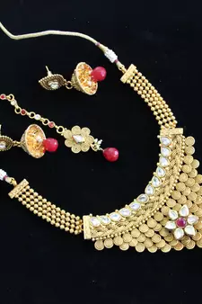 Multicolor pearl necklace-sets