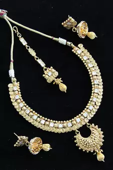Multicolor pearl necklace-sets