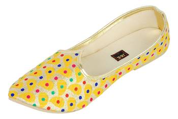 Yellow And Gold Women's Mojaris 1