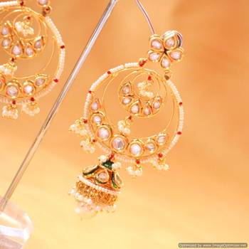 Beautiful Kundan And Pearl Jhumki 2