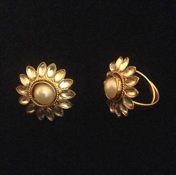 Adjusatable pearl kundan style work toe ring ab101w 1