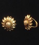 Adjusatable pearl kundan style work toe ring ab101w