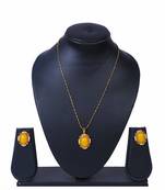 Yellow Stone Gold Chain Pendant Set MNS952