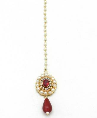 Sober Maang Tikka Decorated With Crystal  And  Pearl 3
