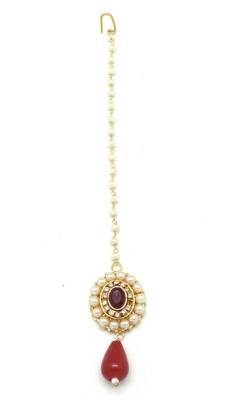 Sober Maang Tikka Decorated With Crystal  And  Pearl 1