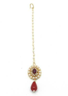 Sober Maang Tikka Decorated With Crystal  And  Pearl 2