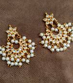 Soha White Pearl Earrings