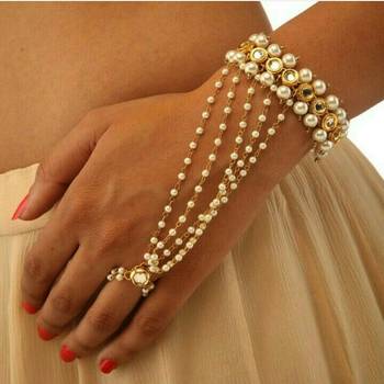 White pearl haath-phool-hath-panja 1