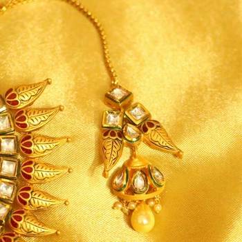 Kundan Meenakari Matt Finish Gold Look Necklace Set 4