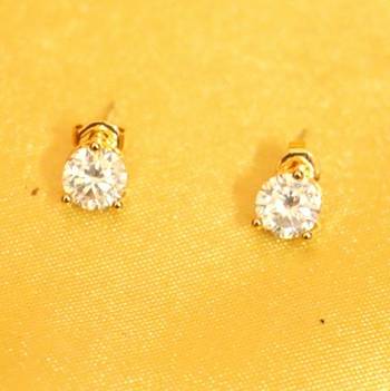 Diamond Look Single Line Diamond Look Signity Necklace Set 2