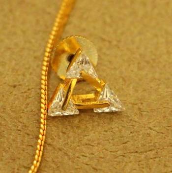 Traingle Shaped Trinity Pendant Set With Chain 3